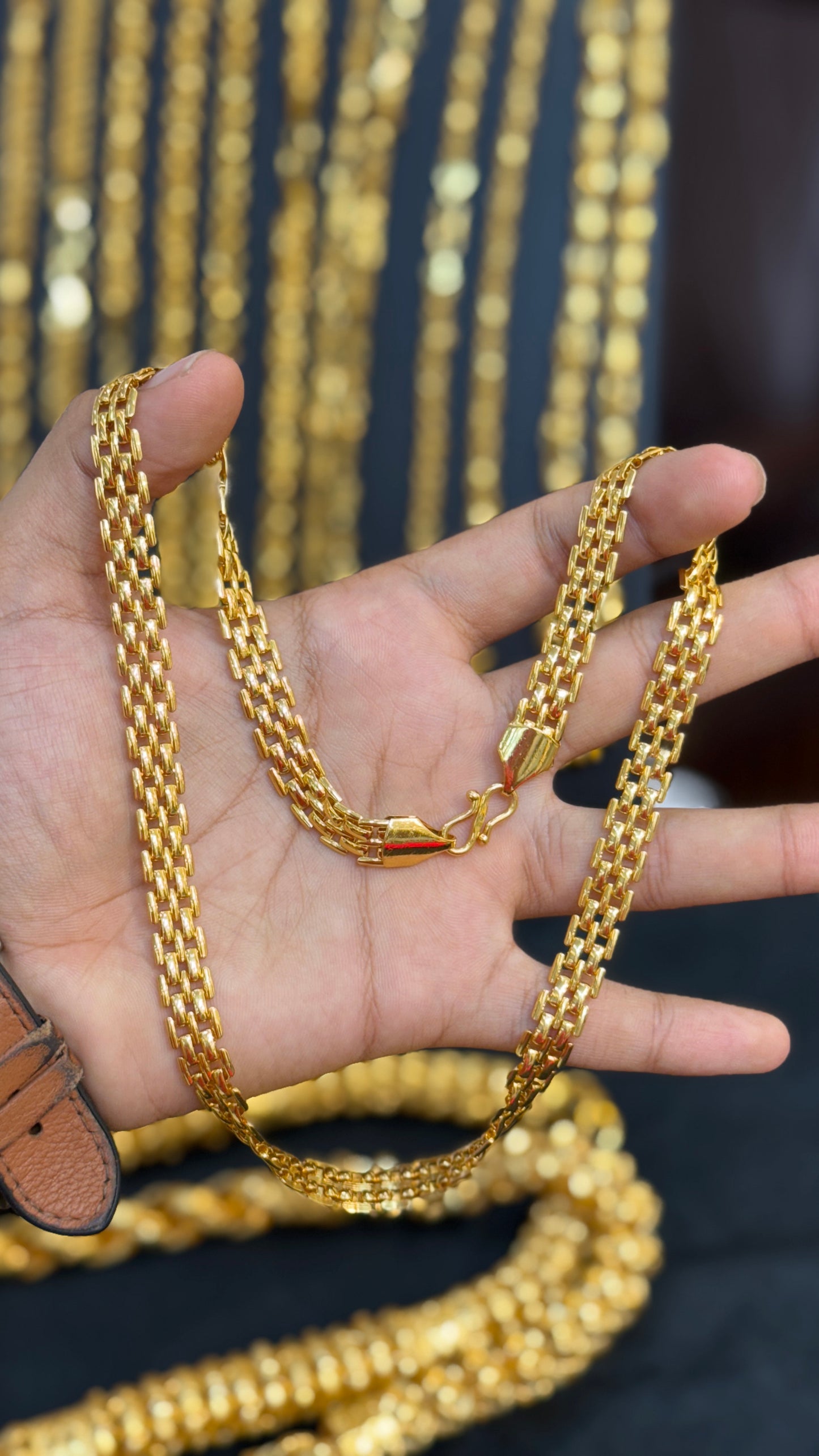 Belt chain 4.6⭐️⭐️⭐️⭐️(826)