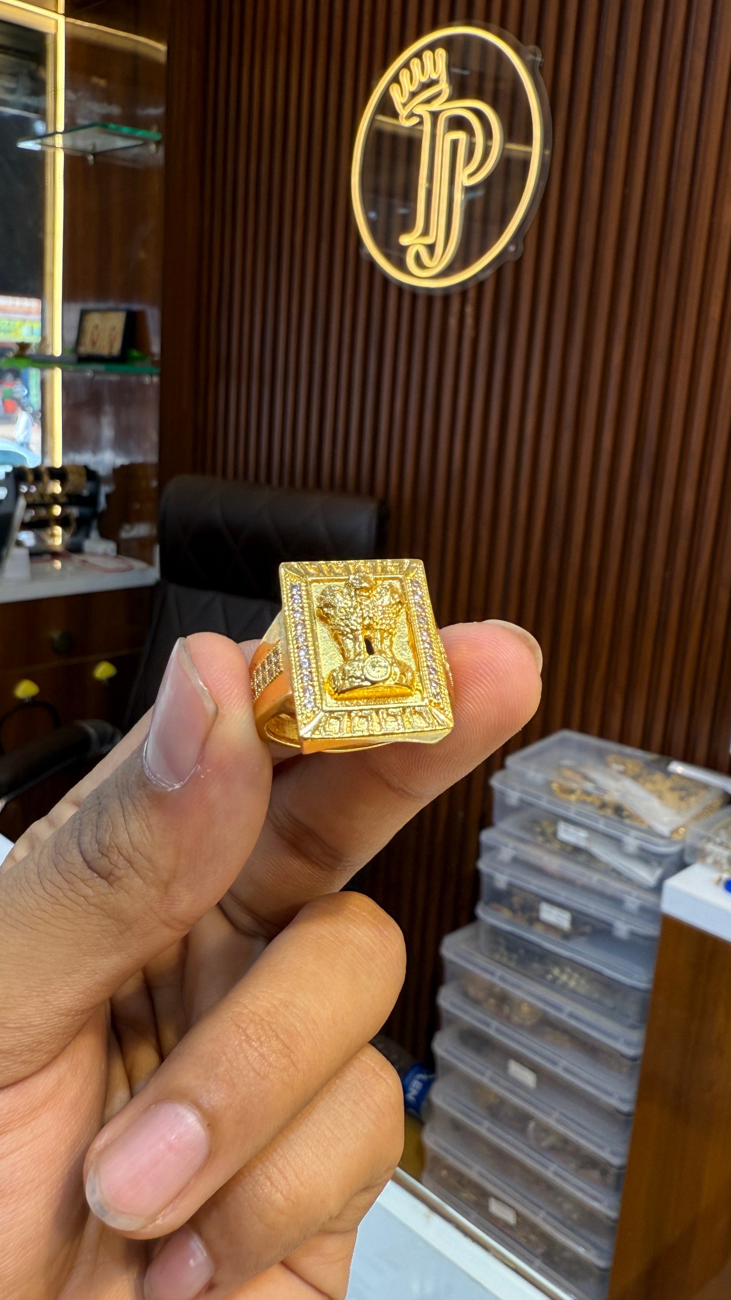 A D AshokStamb Ring 4.7⭐️⭐️⭐️⭐️ (7942)