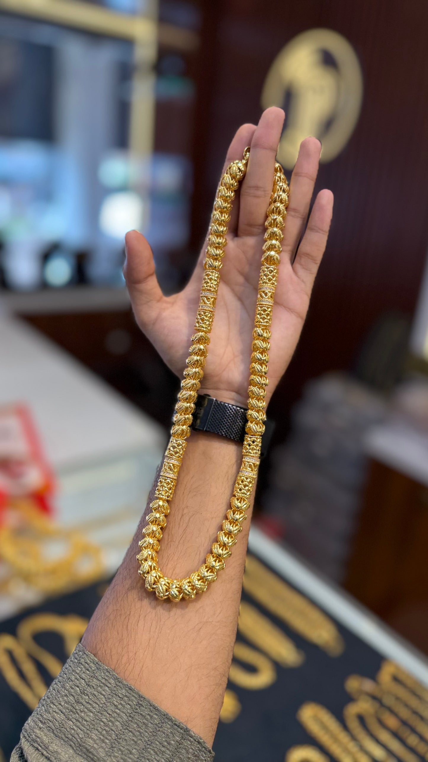 Rajwadi chain. 4.4⭐️⭐️⭐️⭐️ (4866)