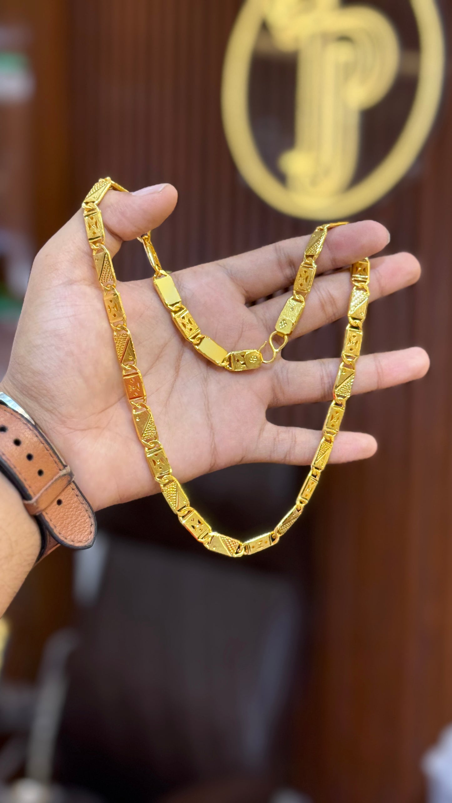 Nawabi Gold Plated Chain . 4.6⭐️⭐️⭐️⭐️ (1616)
