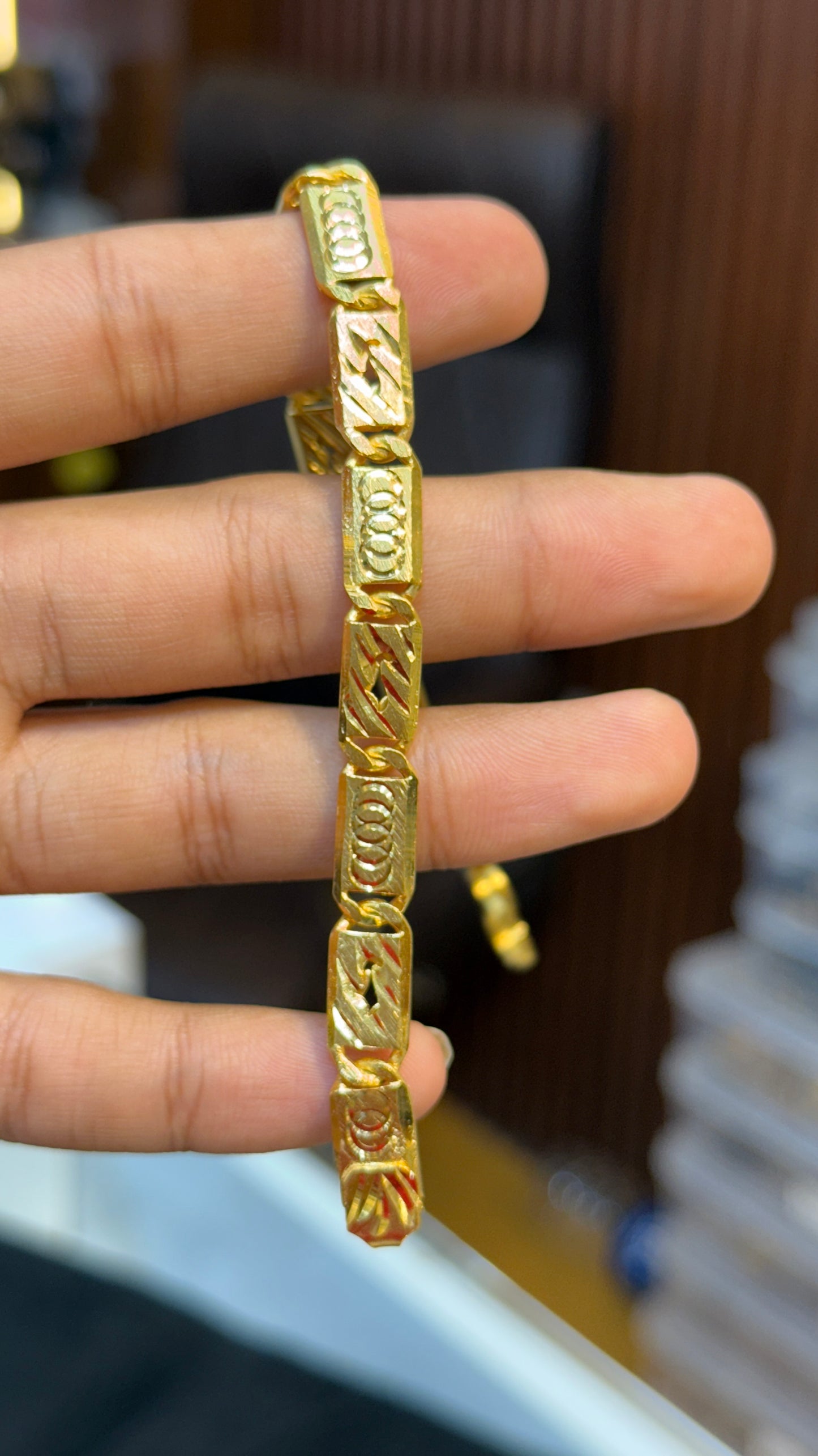 Nawabi Bracelet 3.9⭐️⭐️⭐️(1396)
