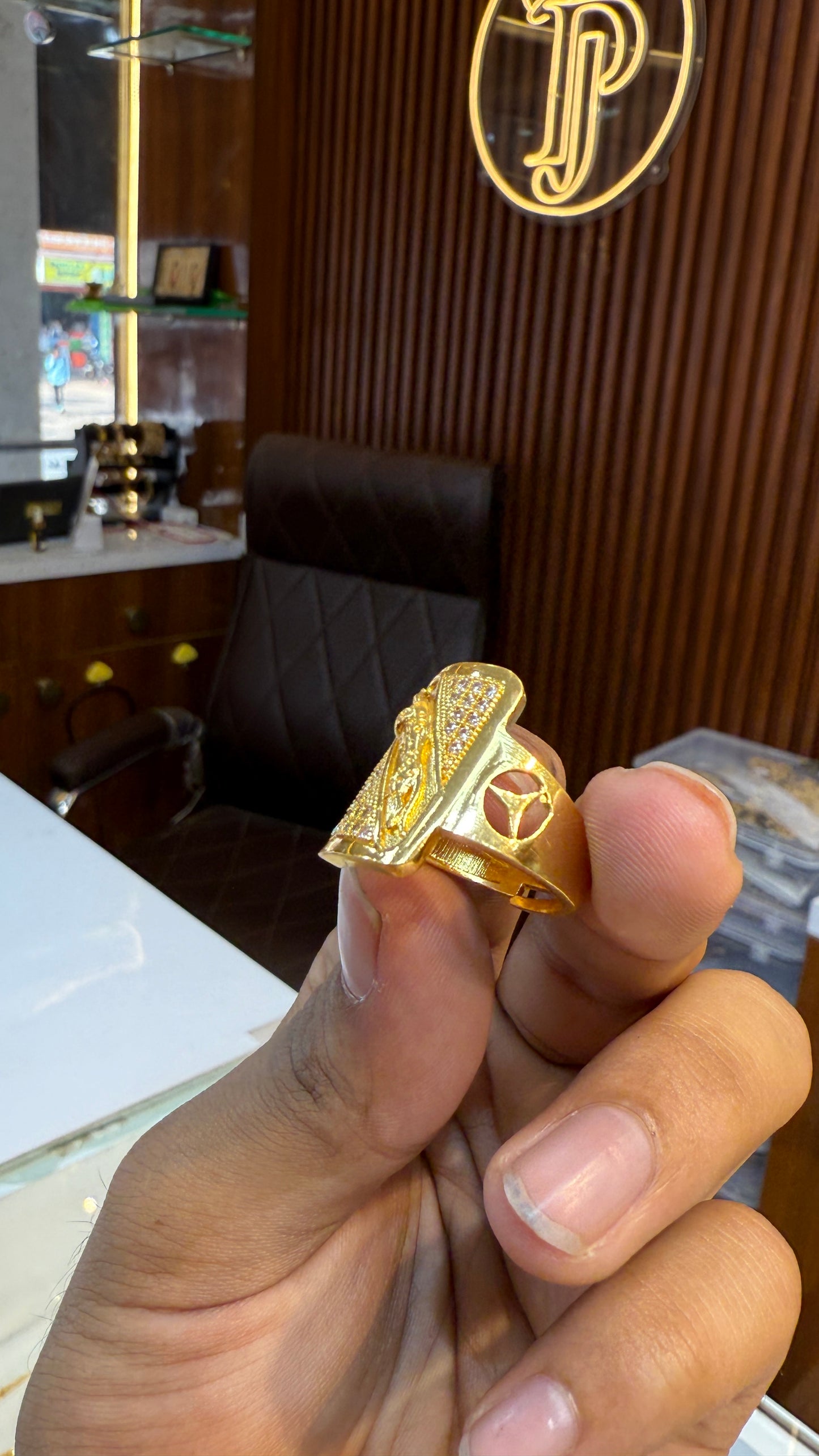 A D Jaguar Ring 4.4⭐️⭐️⭐️⭐️(4612)