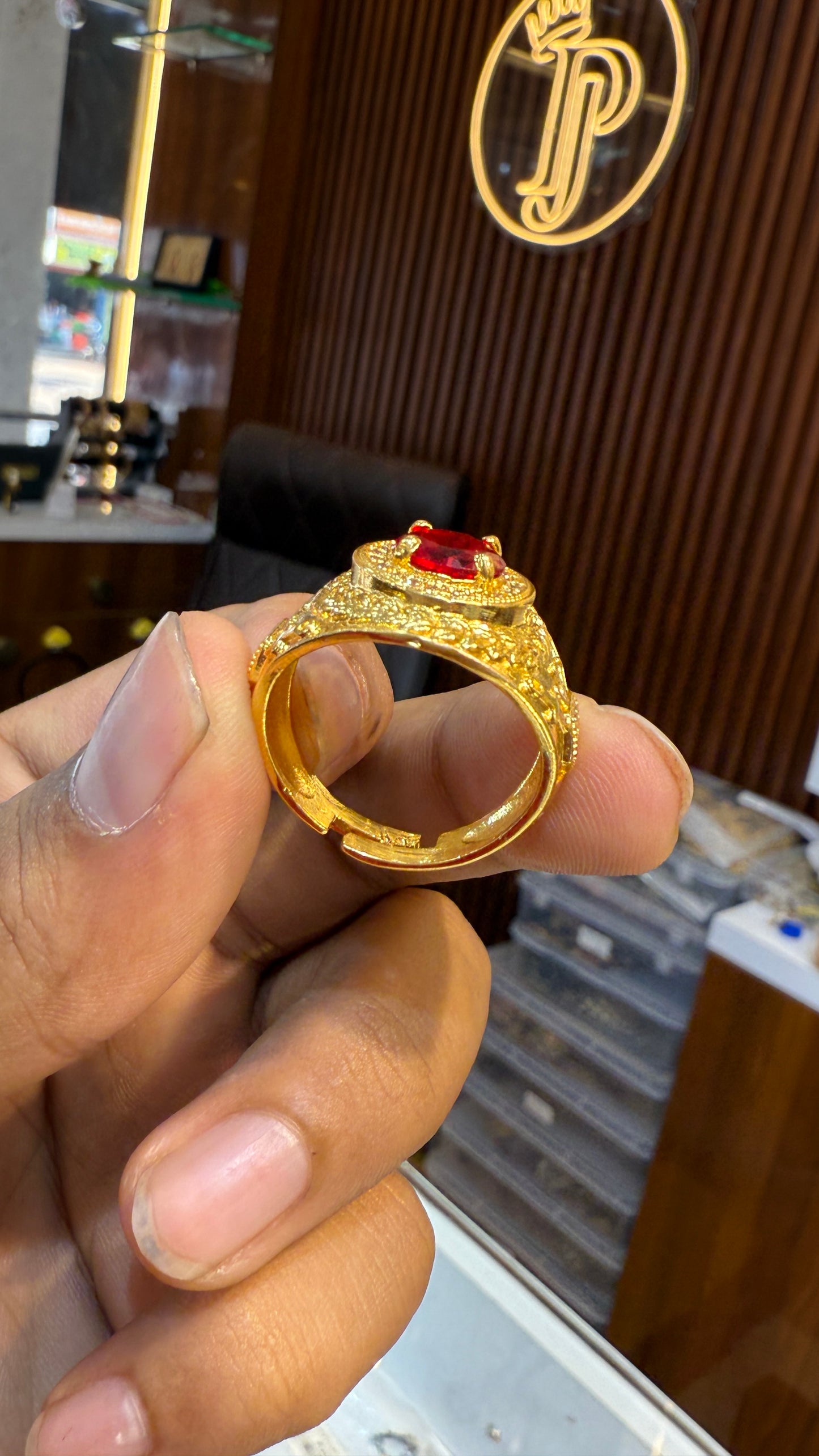Red Stone Ring               4.8⭐️⭐️⭐️⭐️(830)