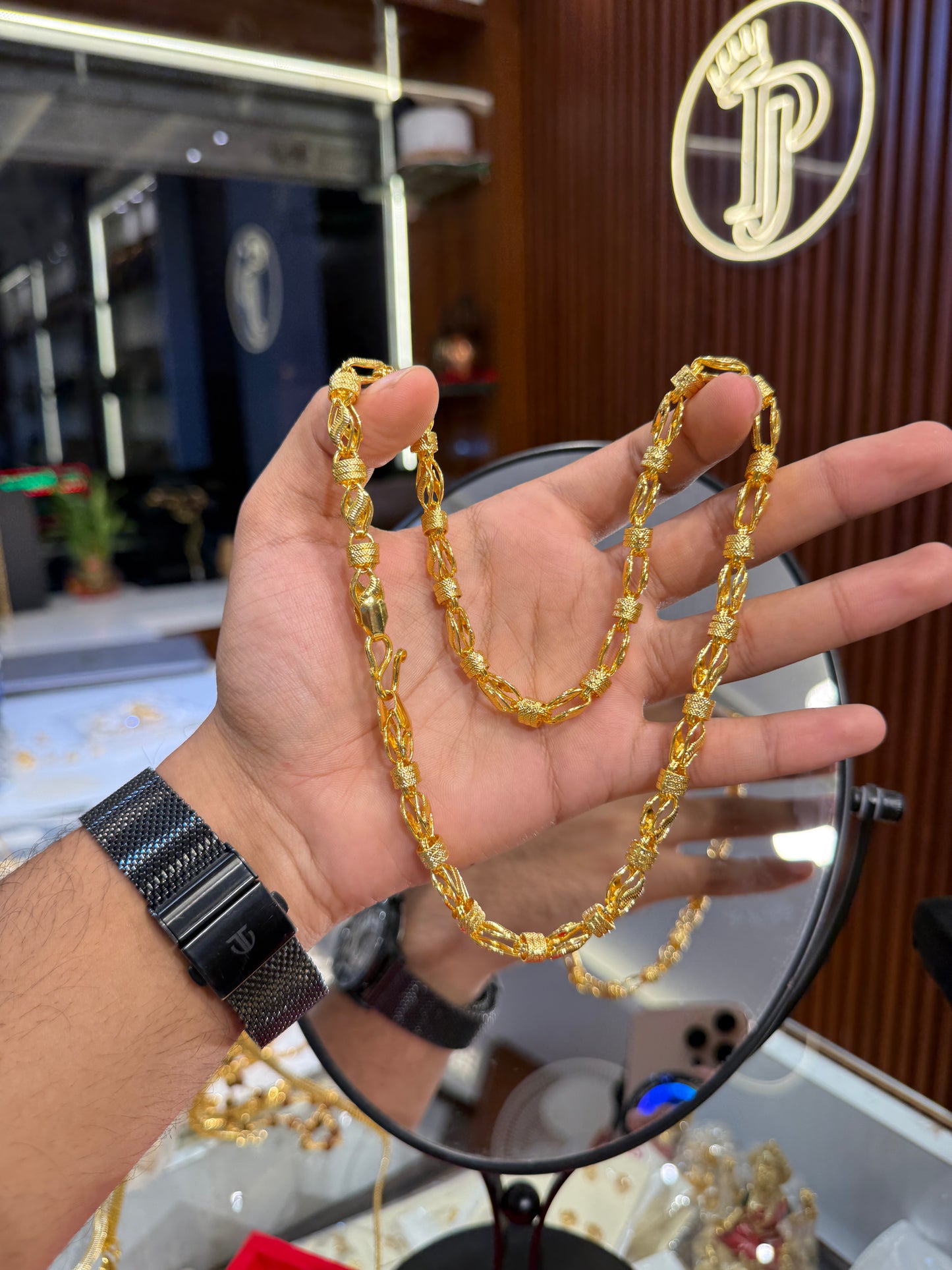 Indo italian chain ⭐⭐⭐⭐☆ 4.2 (7,590)