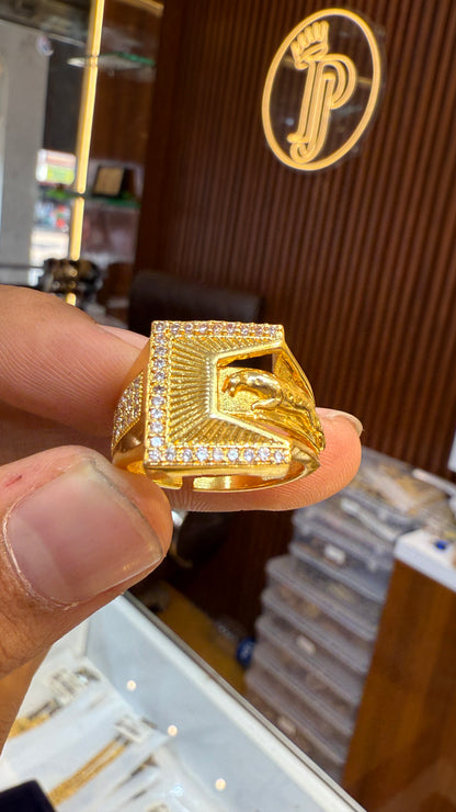 Jaguar gold plated ring                                                                4.6⭐️⭐️⭐️⭐️ (3210)