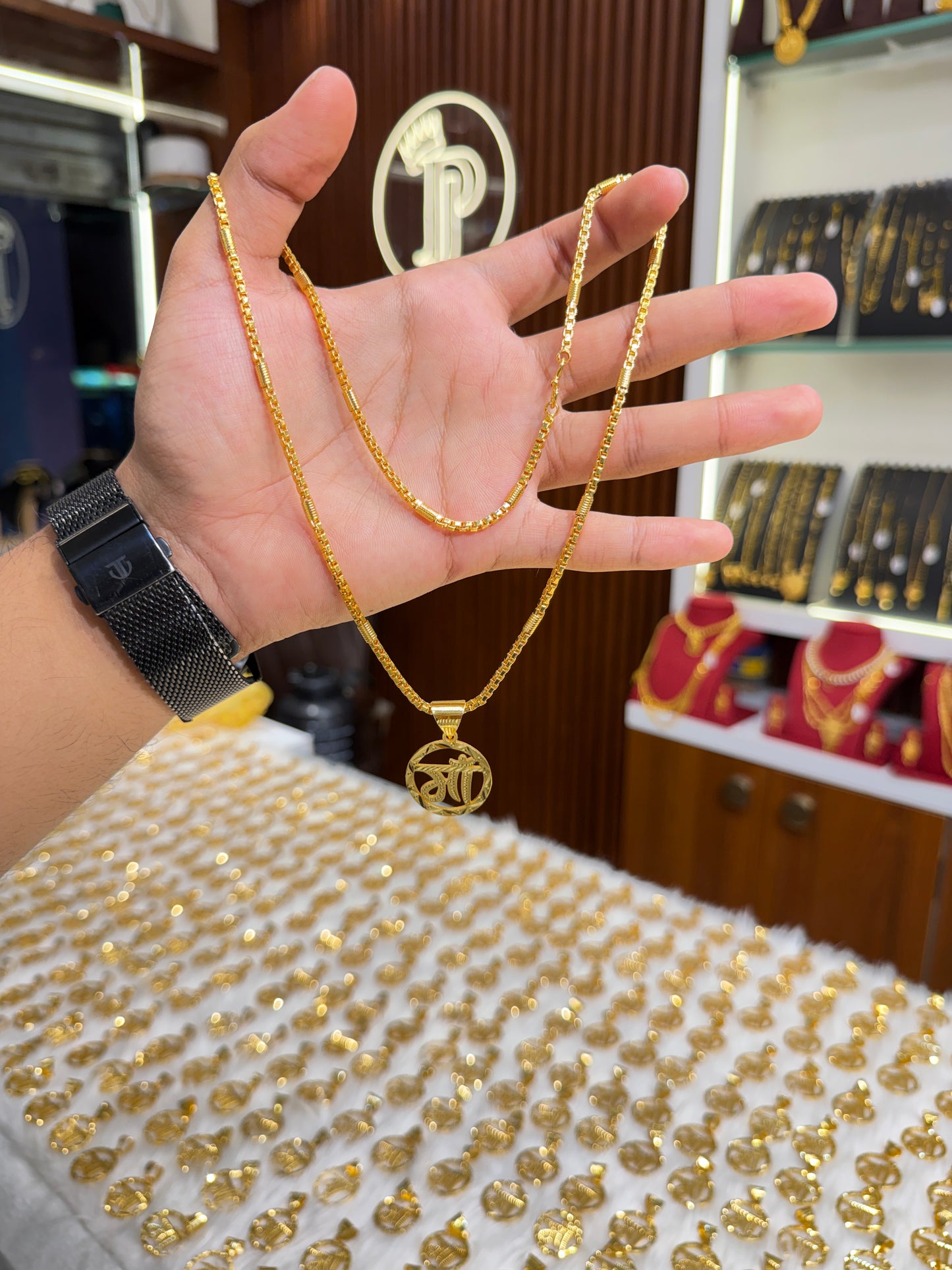 Chain + ( maa )pendant ⭐⭐⭐⭐⭐ 4.6 (22,540)