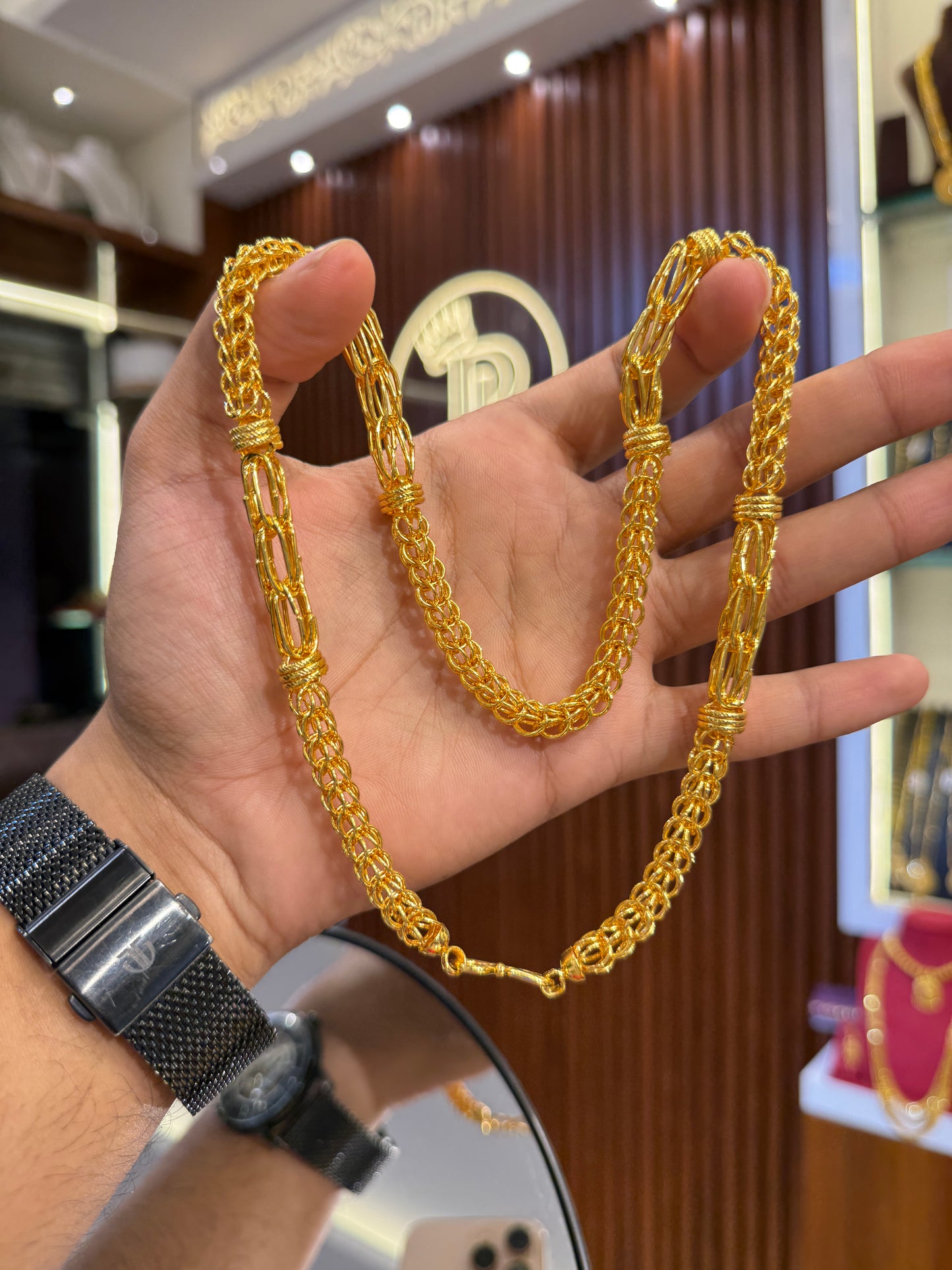 Indo italian chain ⭐⭐⭐☆☆ 3.5 (9,280)