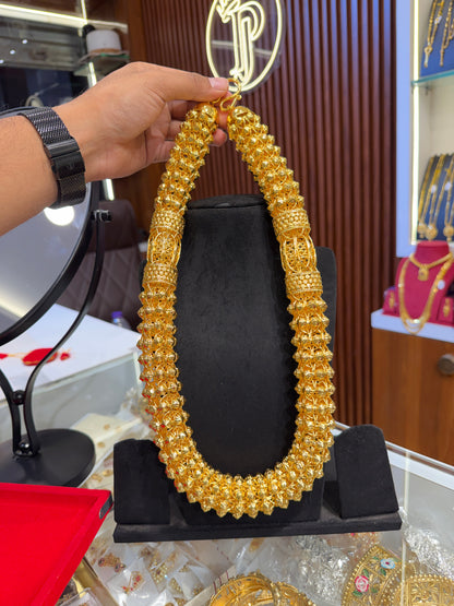 Hollow Hollow ⭐⭐⭐⭐☆ 4.0 (13,200)