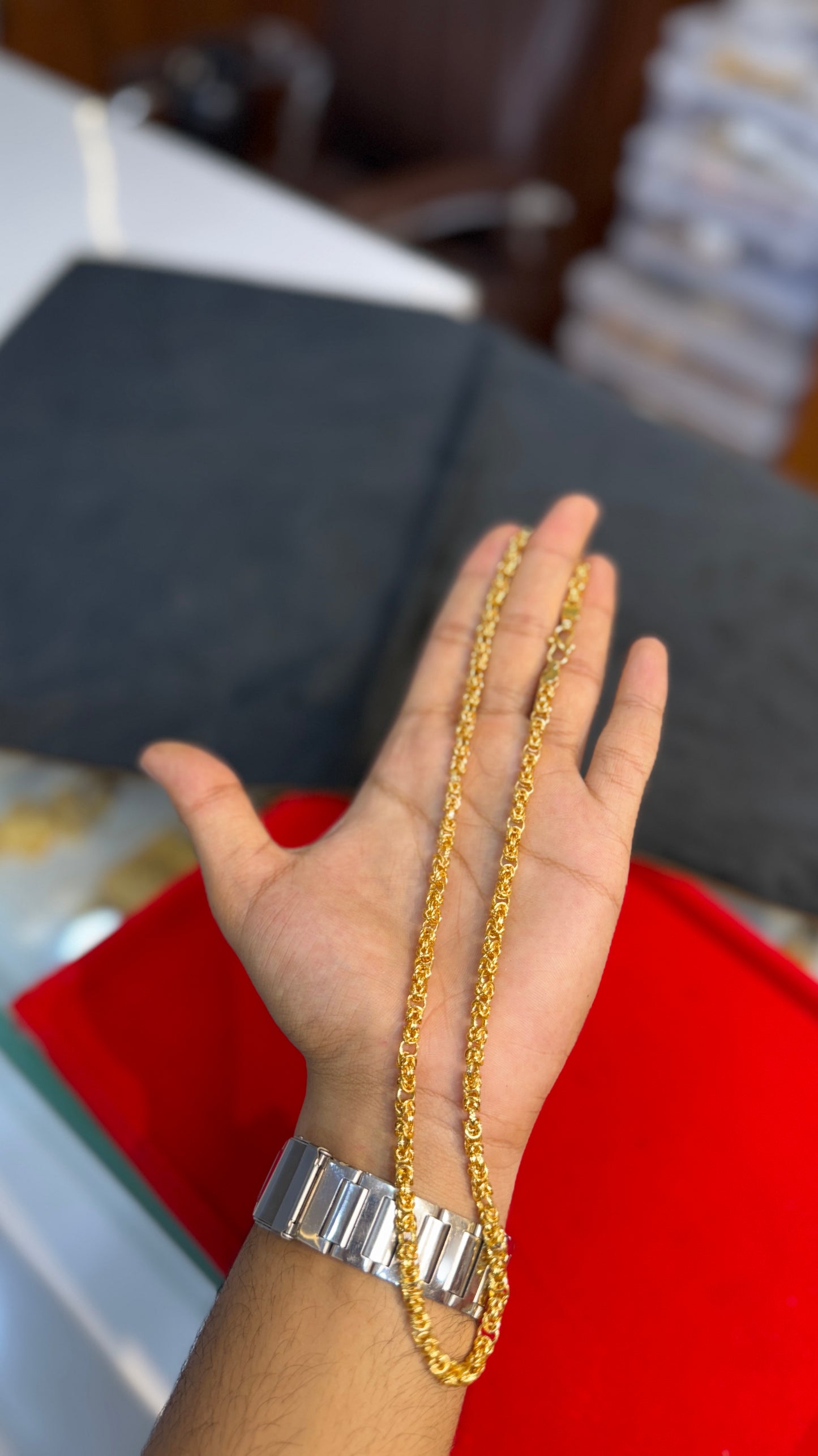 South chain                                                4.7 ⭐⭐⭐⭐ (9821)