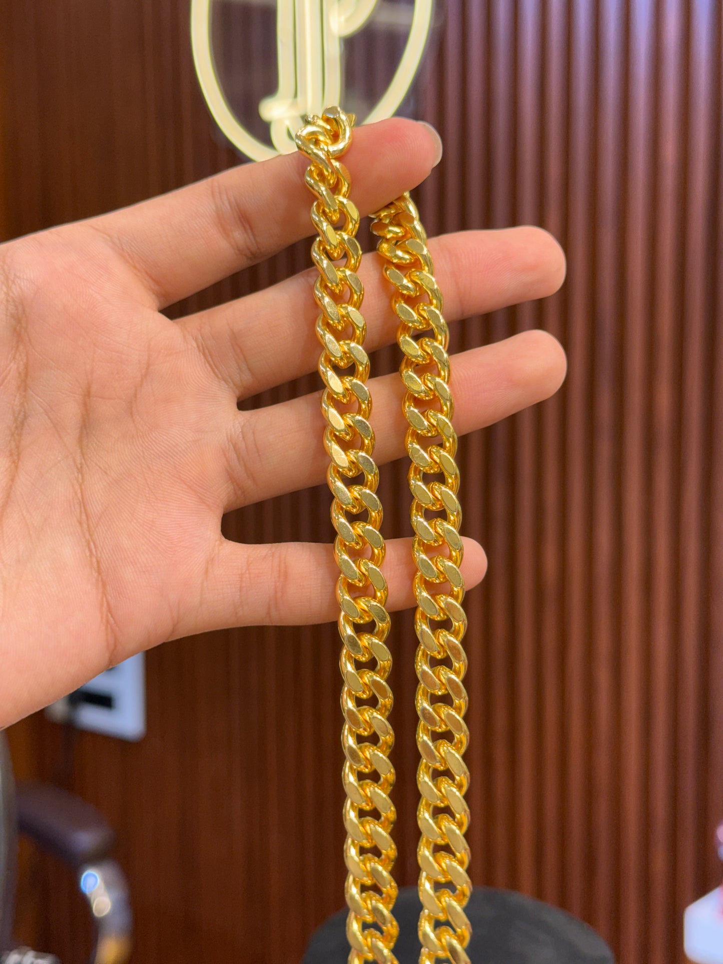 Cubin chain ⭐⭐⭐☆☆ 3.0 (8,990)