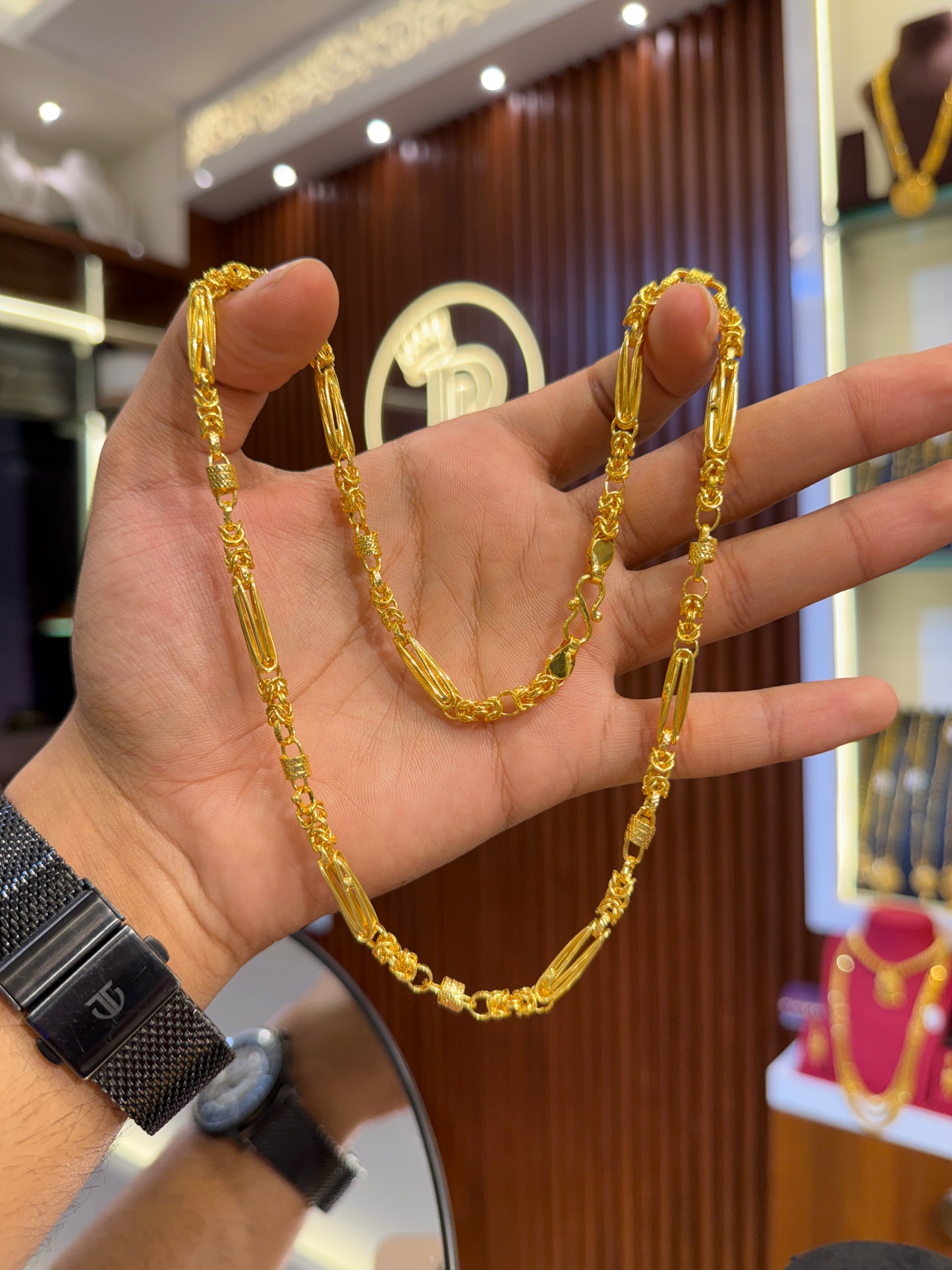 Small indo italian chain ⭐⭐⭐☆☆ 3.1 (3,210)