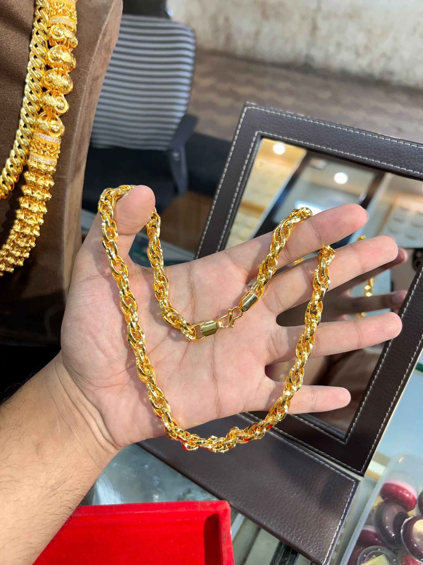 Indo hollow chain 4.1 ⭐️⭐️⭐️⭐️(526)