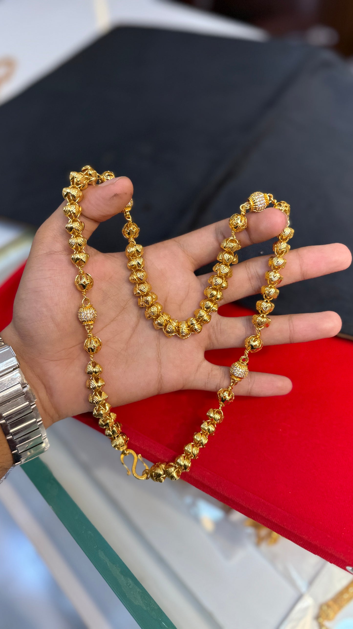 A D Boll chain.                                               4.8⭐️⭐️⭐️⭐️(885)