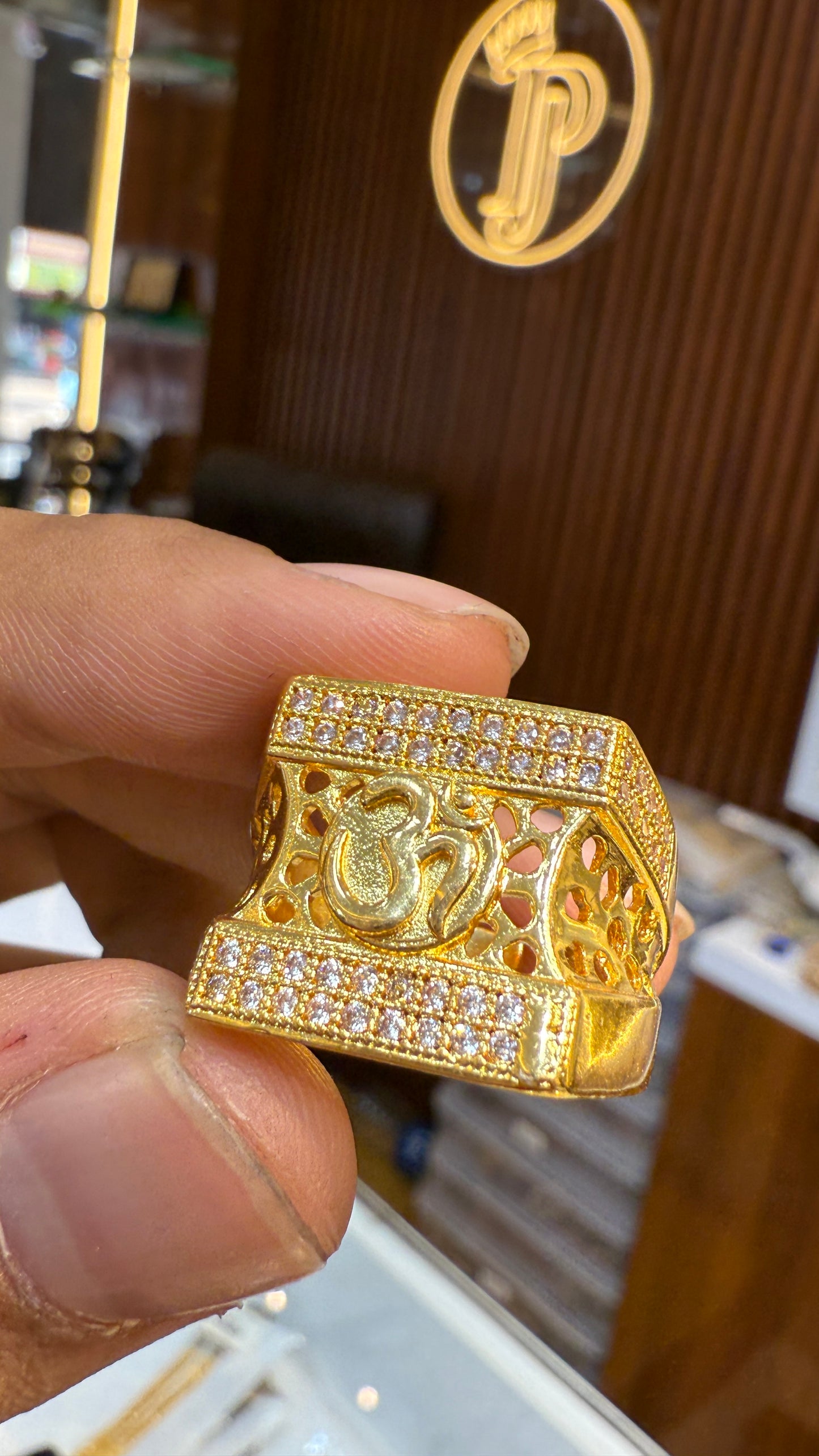 Om Ring Gold Plated Ring                      4.5⭐️⭐️⭐️⭐️ (1325)