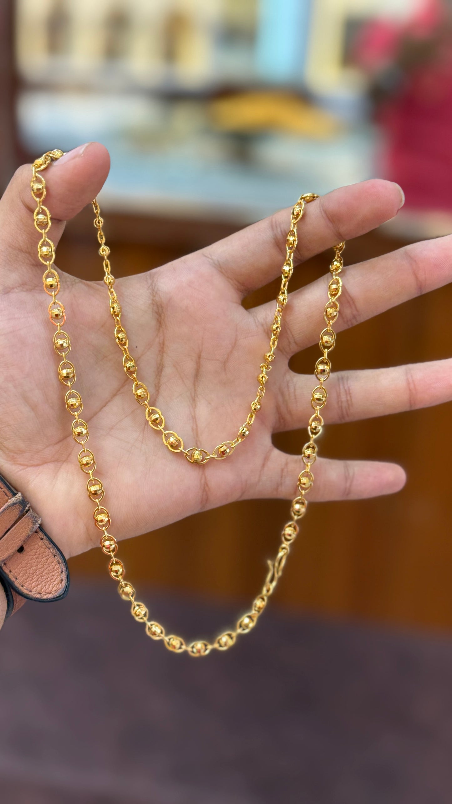 Mini ball chain.                        3.2⭐️⭐️⭐️⭐️ (3186)