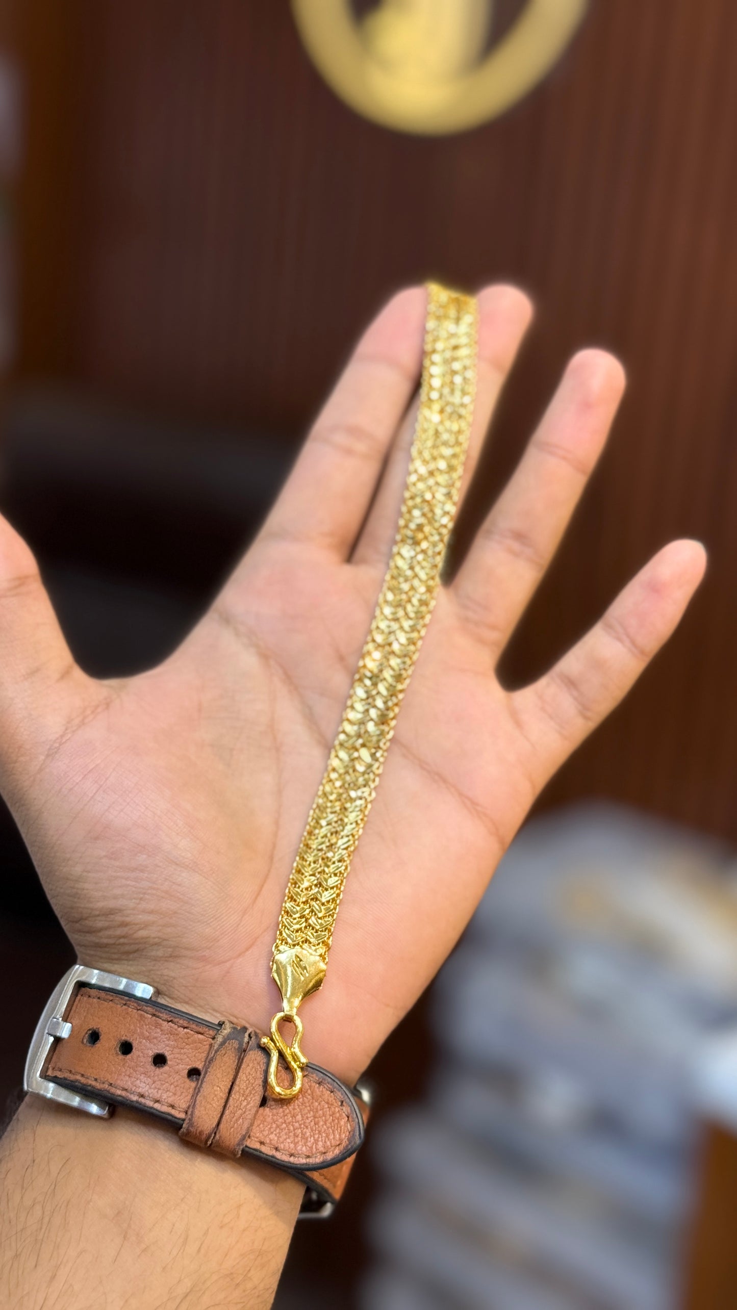 Bracelet Gold Plated bracelet                                                            3.9⭐️⭐️⭐️(1198)