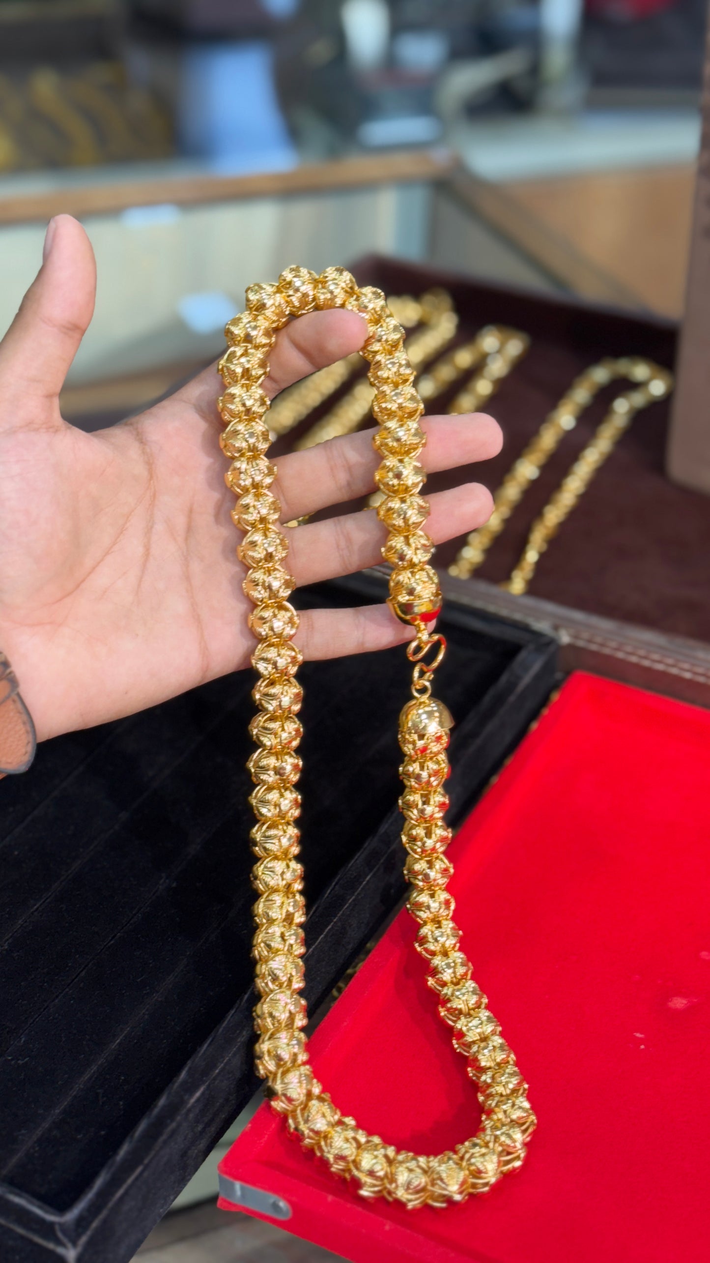 Hollow chain            4.8⭐️⭐️⭐️⭐️(7230)