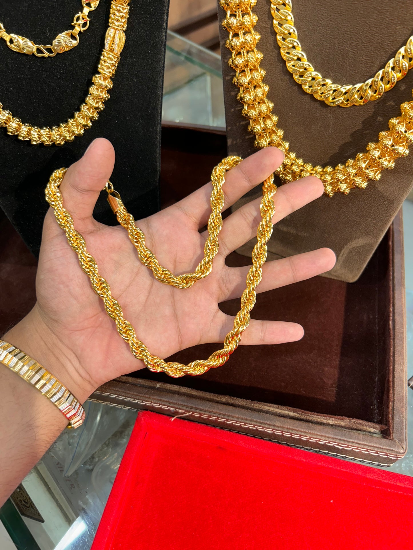 Big   Rassi   chain      4.2 ⭐️⭐️⭐️⭐️(290)