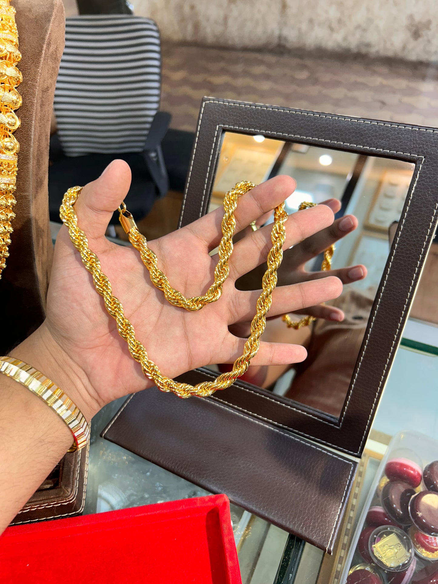 Big   Rassi   chain      4.2 ⭐️⭐️⭐️⭐️(290)