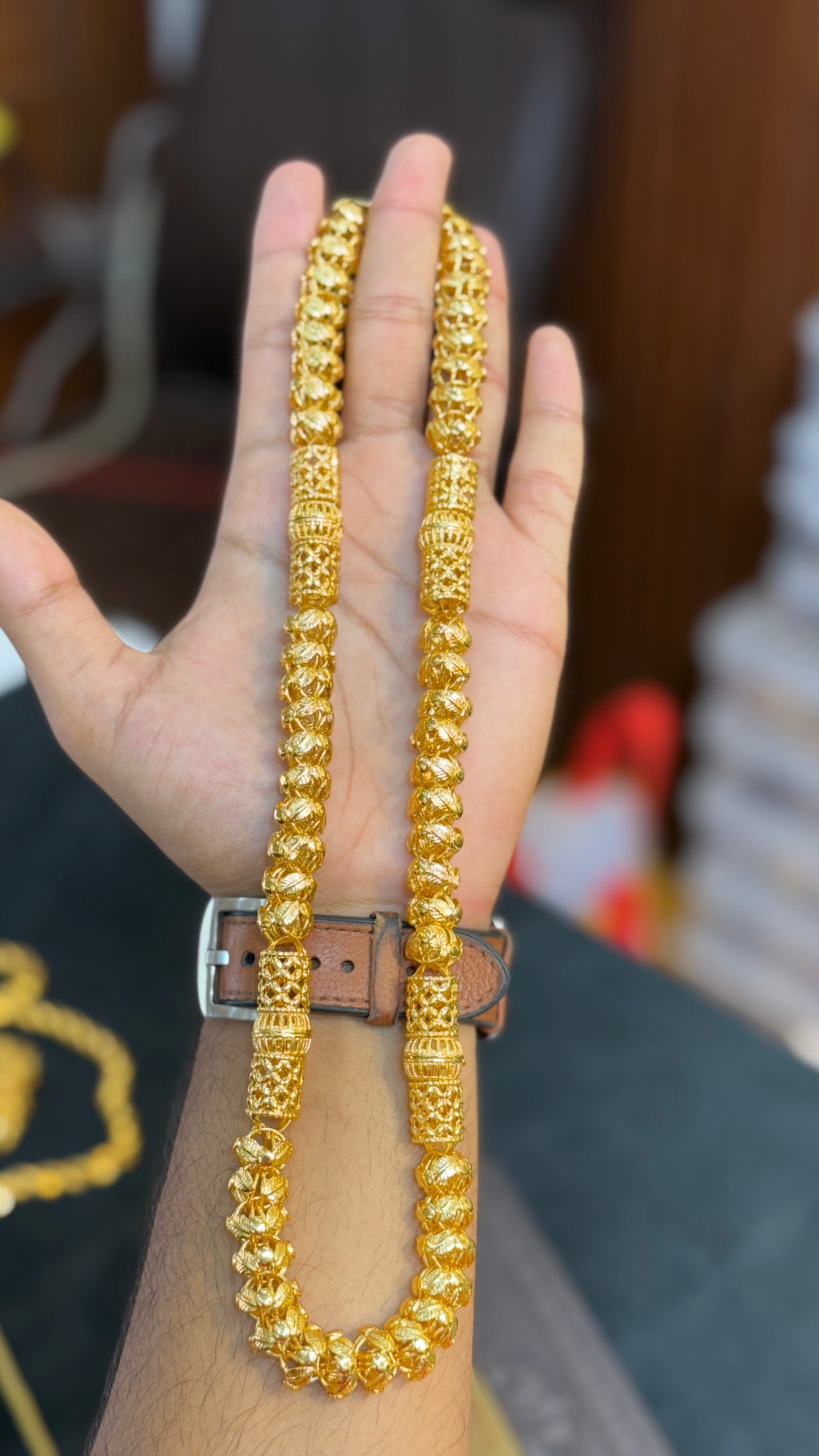 Rajwadi chain.                      4.8⭐️⭐️⭐⭐️(3418)