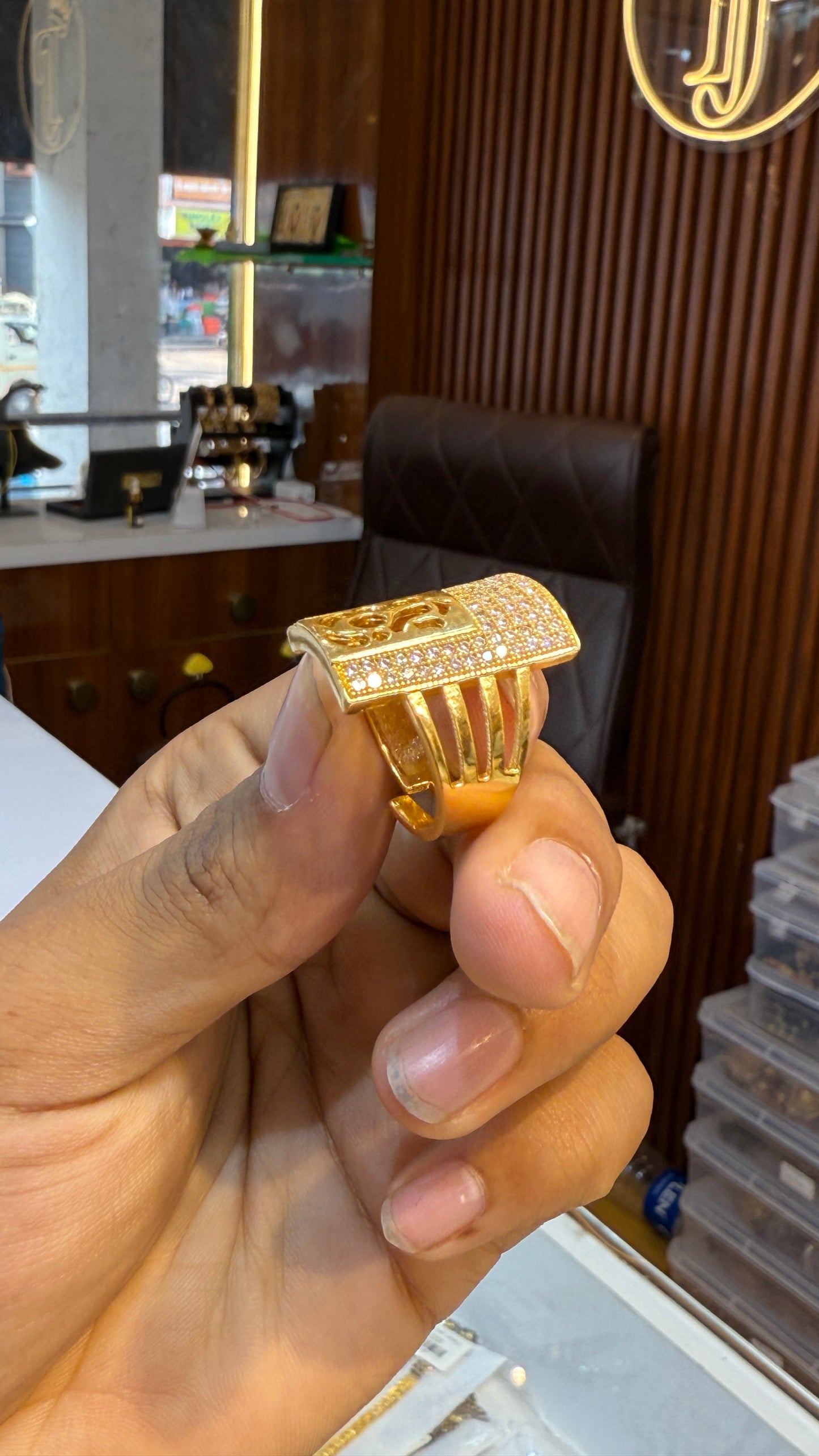 Ganesh Ring          4.8⭐️⭐️⭐️⭐️(638)