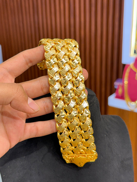 Bracelet ⭐⭐⭐⭐⭐ 4.9 (12,845)