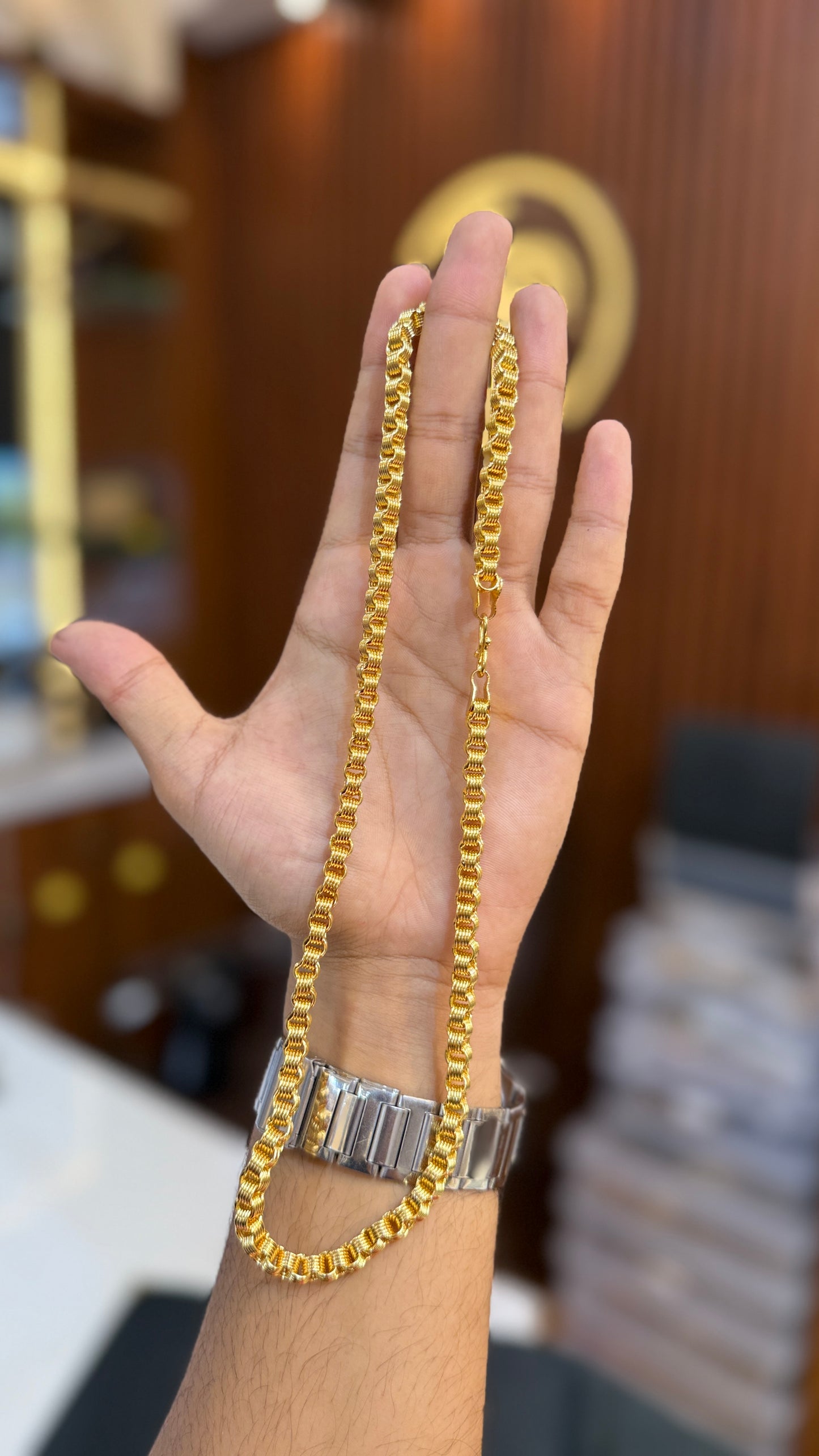 Mini South chain                                  4.7 ⭐⭐⭐⭐ (4731)