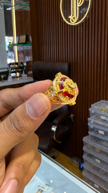 Lion Red Stone Ring       3.2⭐️⭐️⭐️(347)