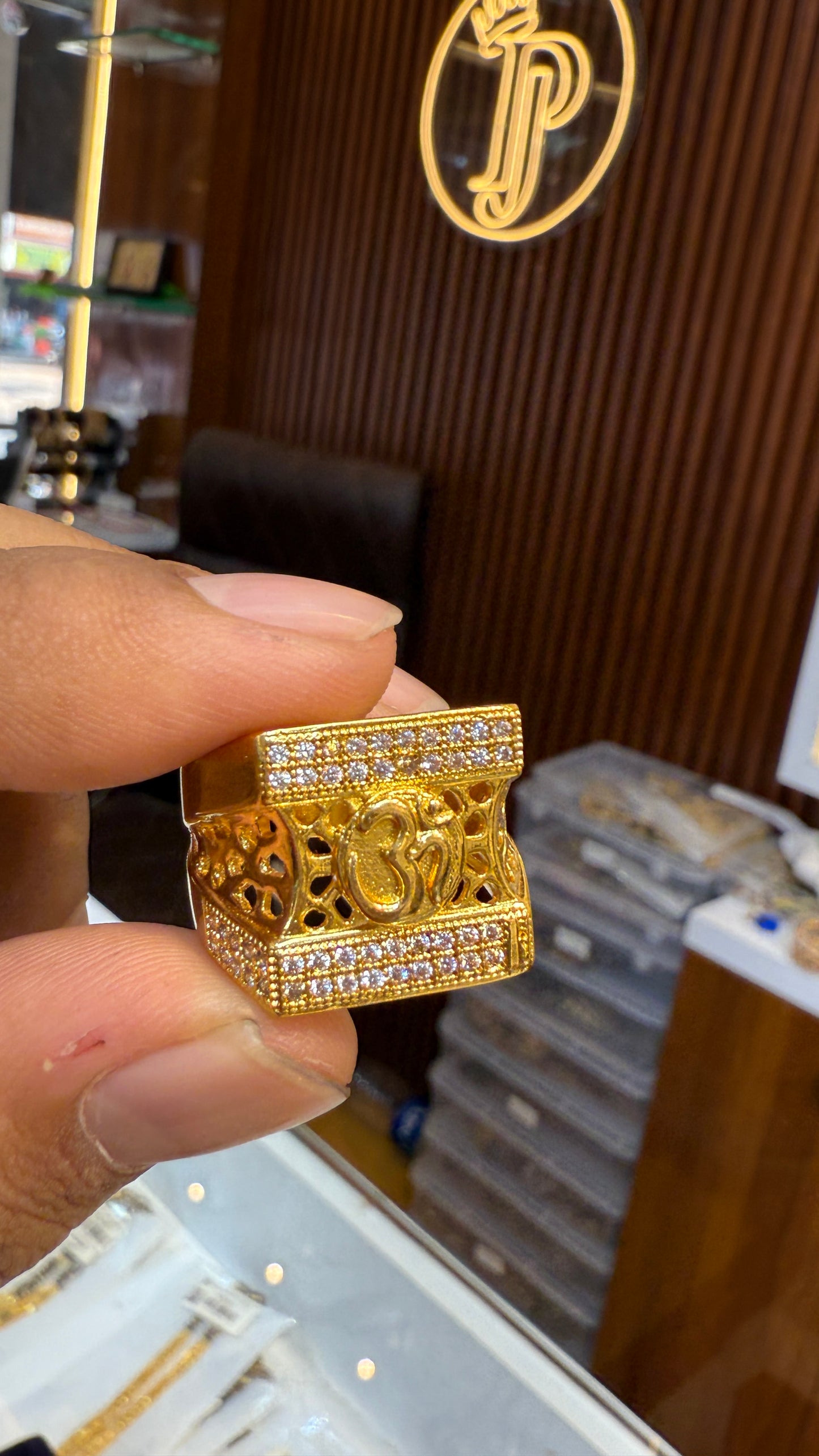 Om Ring Gold Plated Ring                      4.5⭐️⭐️⭐️⭐️ (1325)
