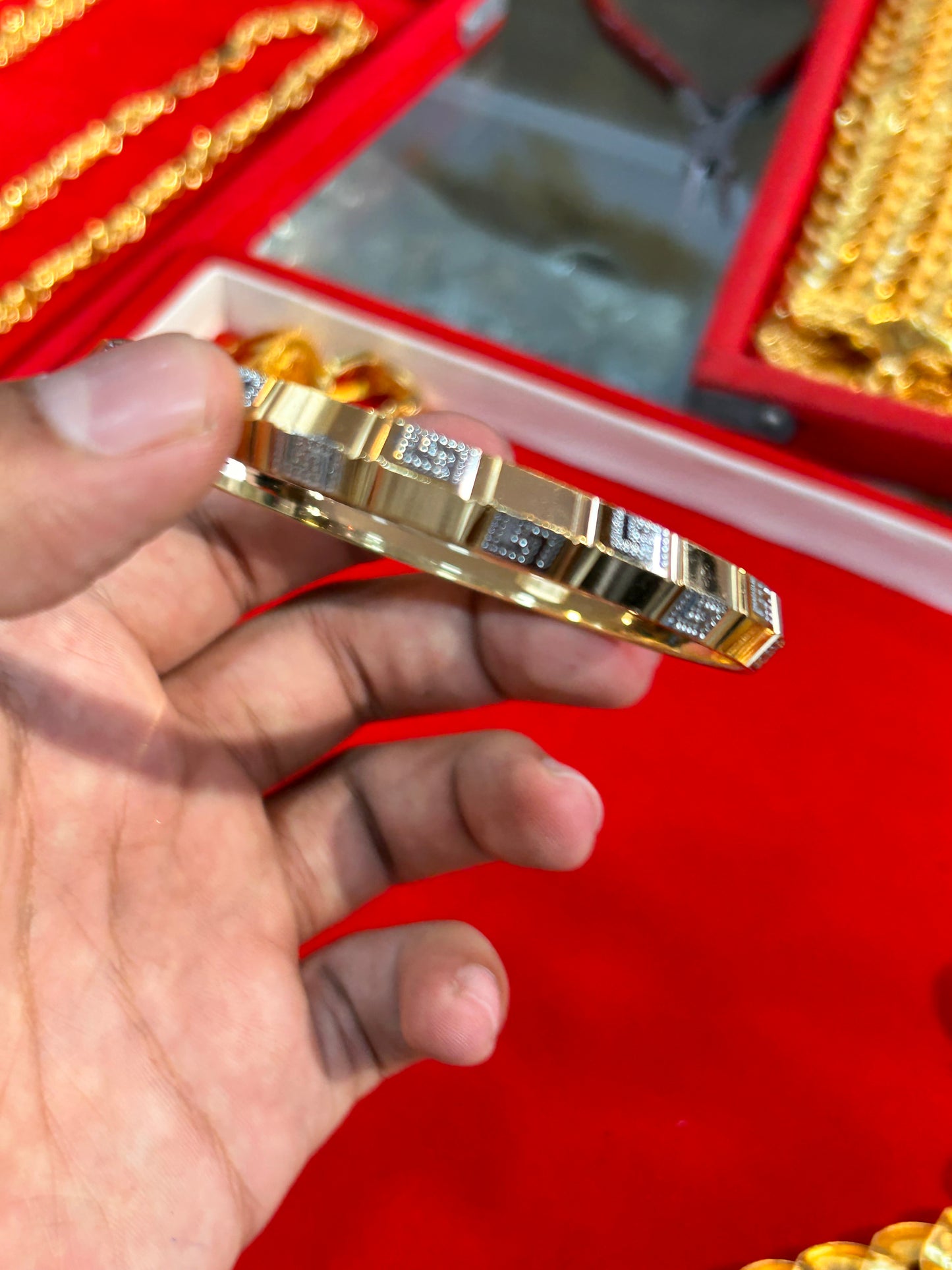 Small kada ( punjabi )